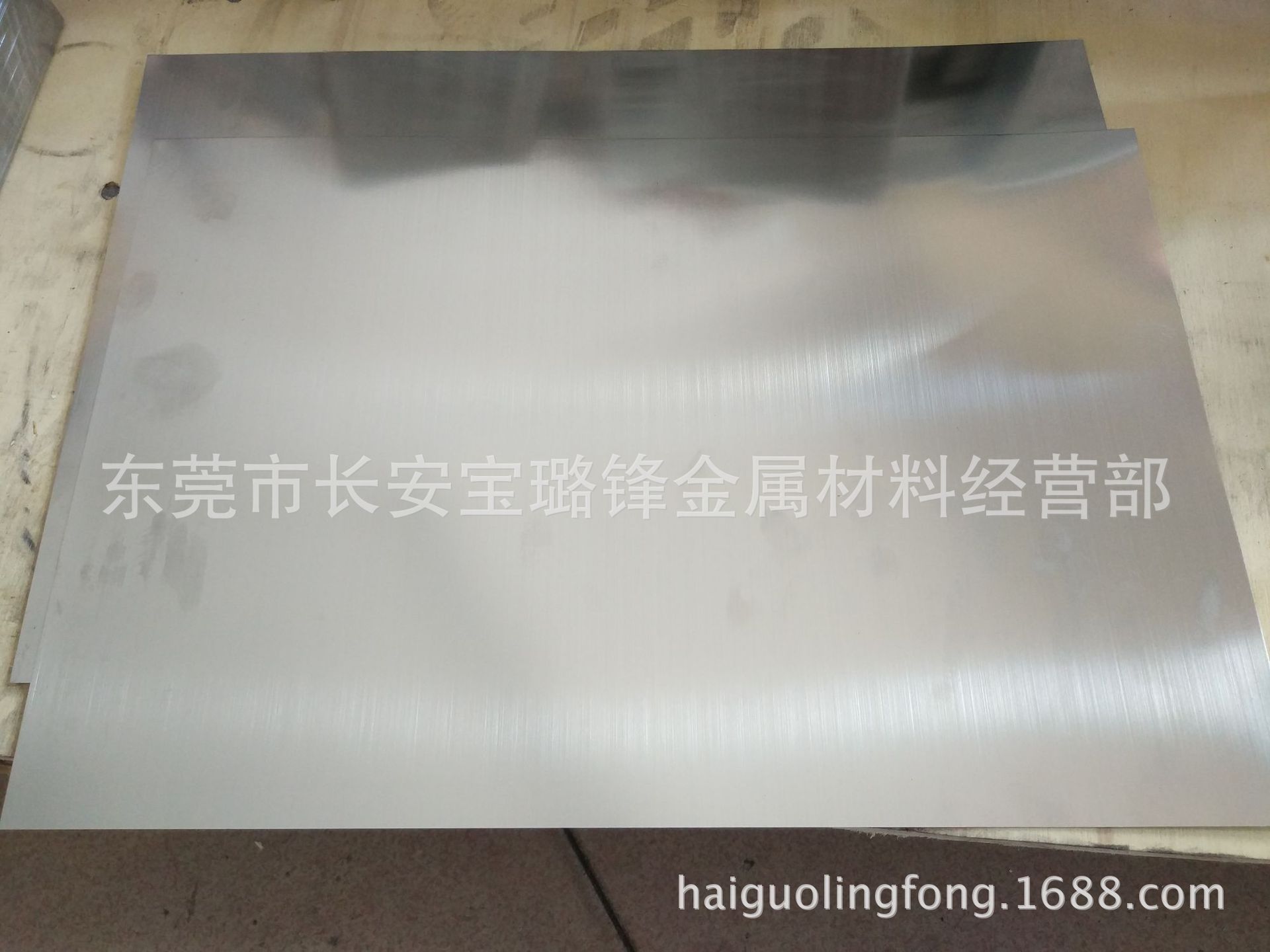 小钢片圆边圆角冲孔精密切割薄钢片可背胶弹片垫片不锈钢片小铁片-阿里巴巴