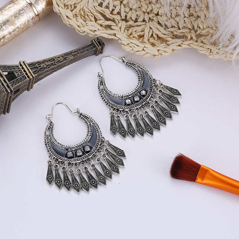 New Ethnic Style Tassel   Fashion Bohemian Black Diamond Small Arrow Pendant Earrings display picture 6