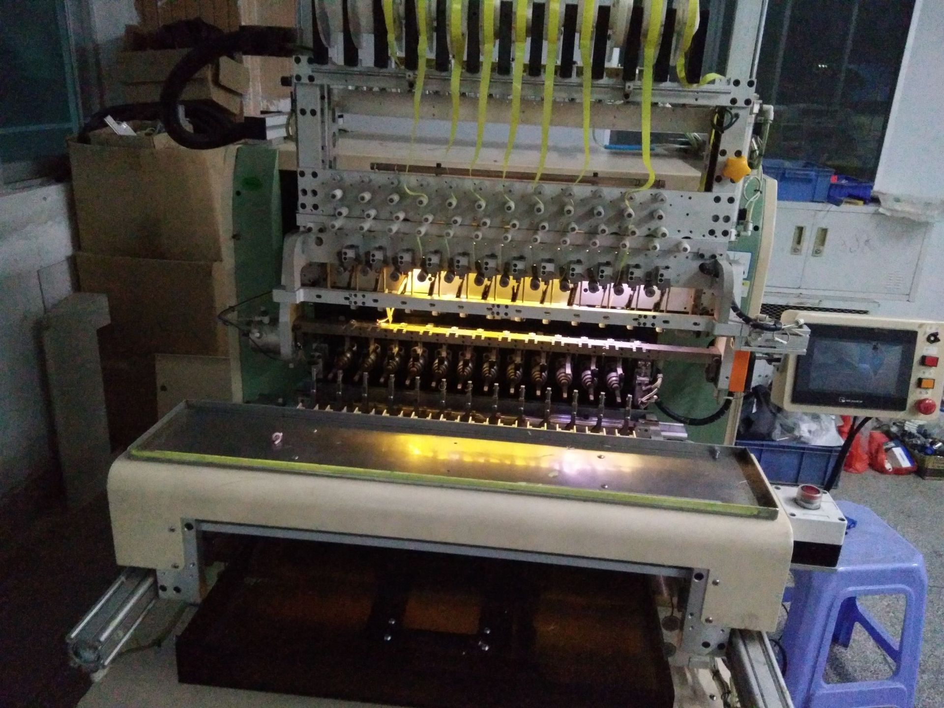 全自动二手德宙包胶带绞线绕线机   艾森一特金华翼绕线机