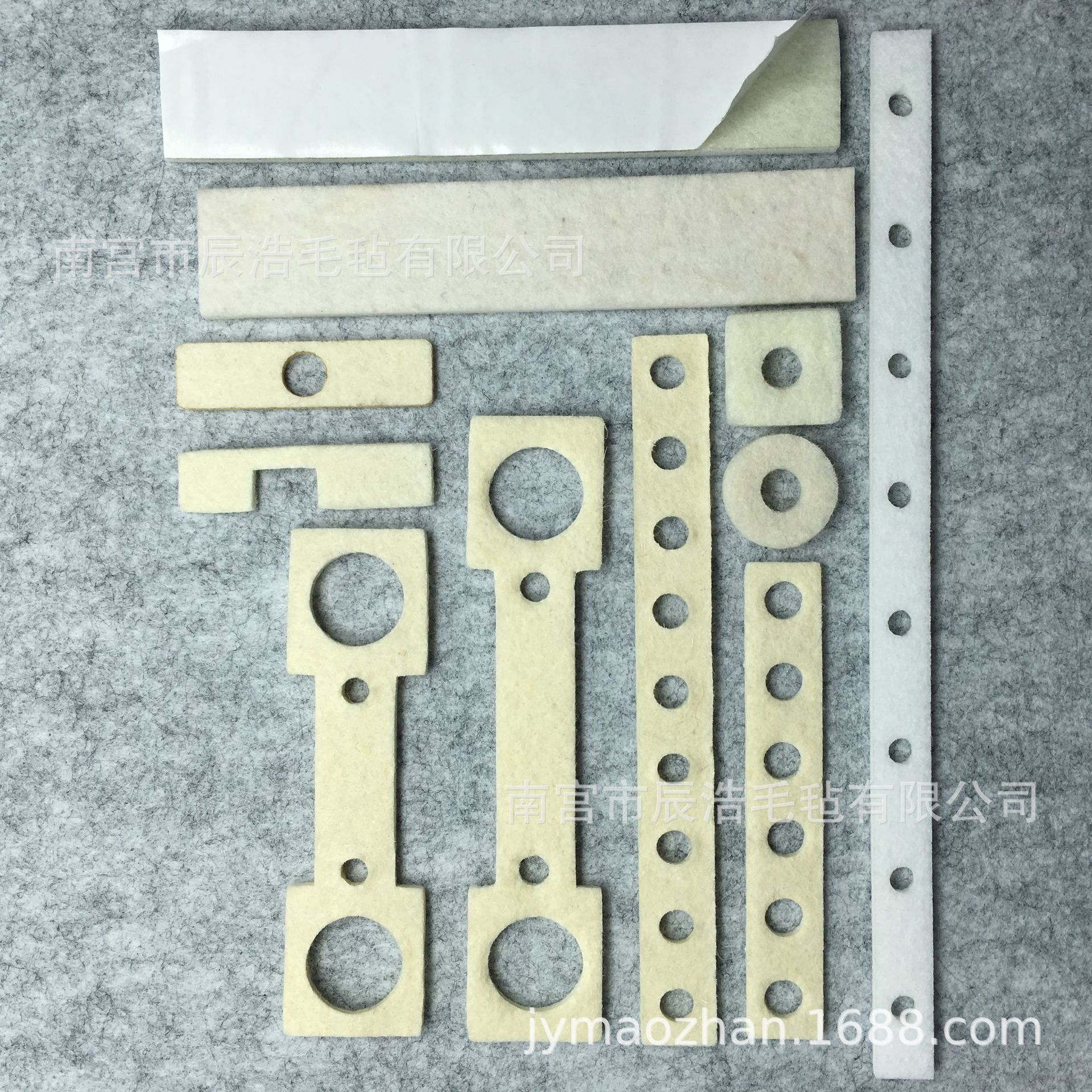 厂家批发  电脑绣花机配件 绣框毛毡条 工业毛毡垫 背胶羊毛毡条