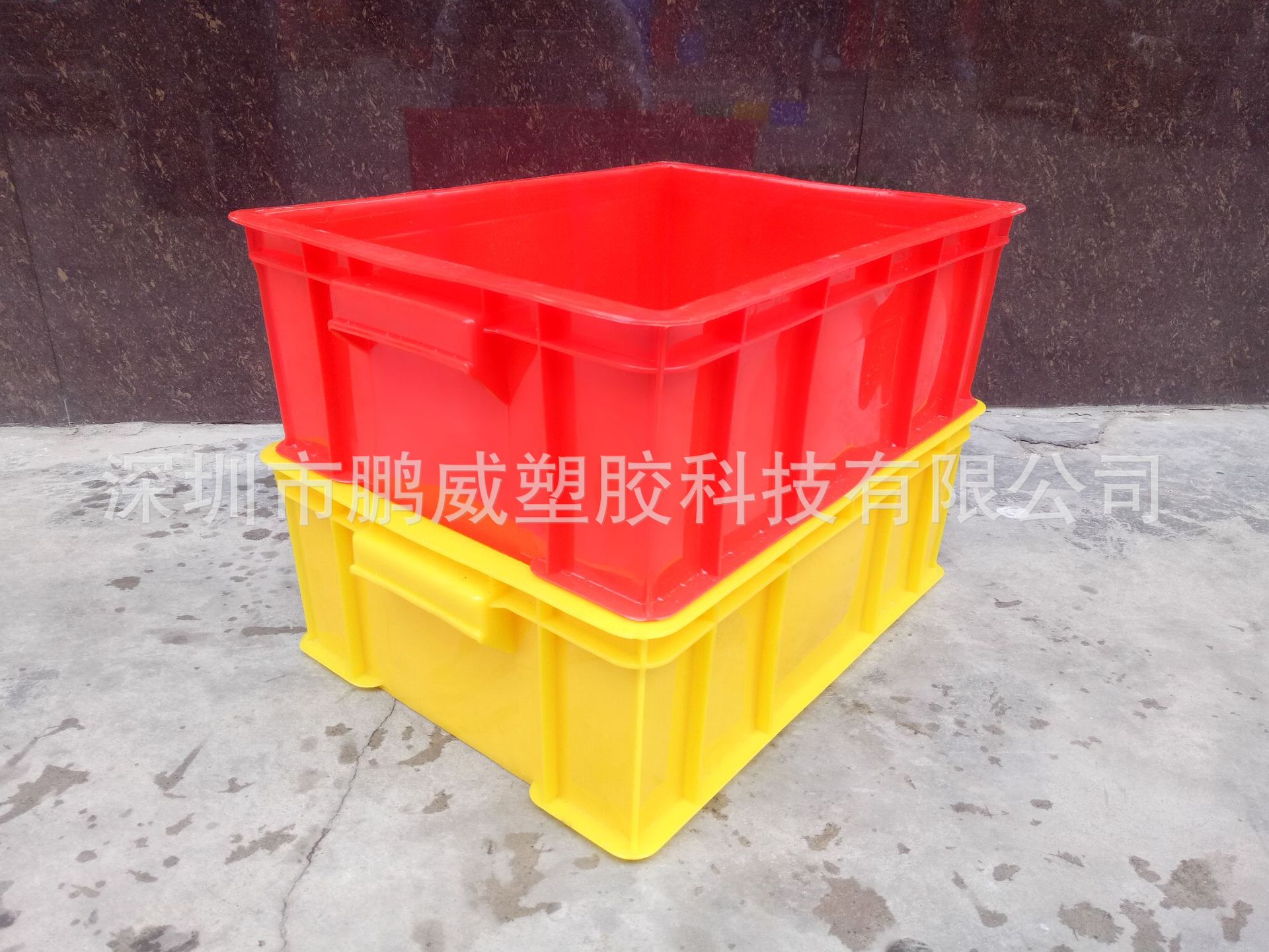 深圳上海多用途透气型塑胶箱 可套叠运输周转箱 【鹏威】厂可配送