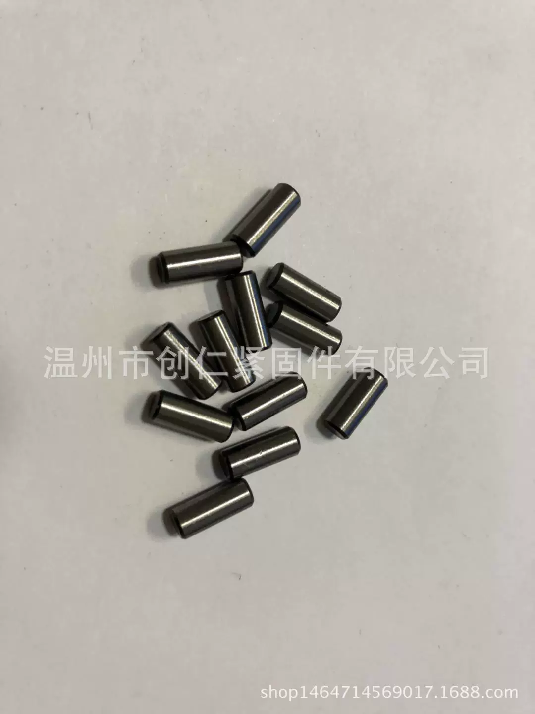 厂家批发供应各种圆柱销 销钉 销子 销轴 定位销 非标可定圆柱销