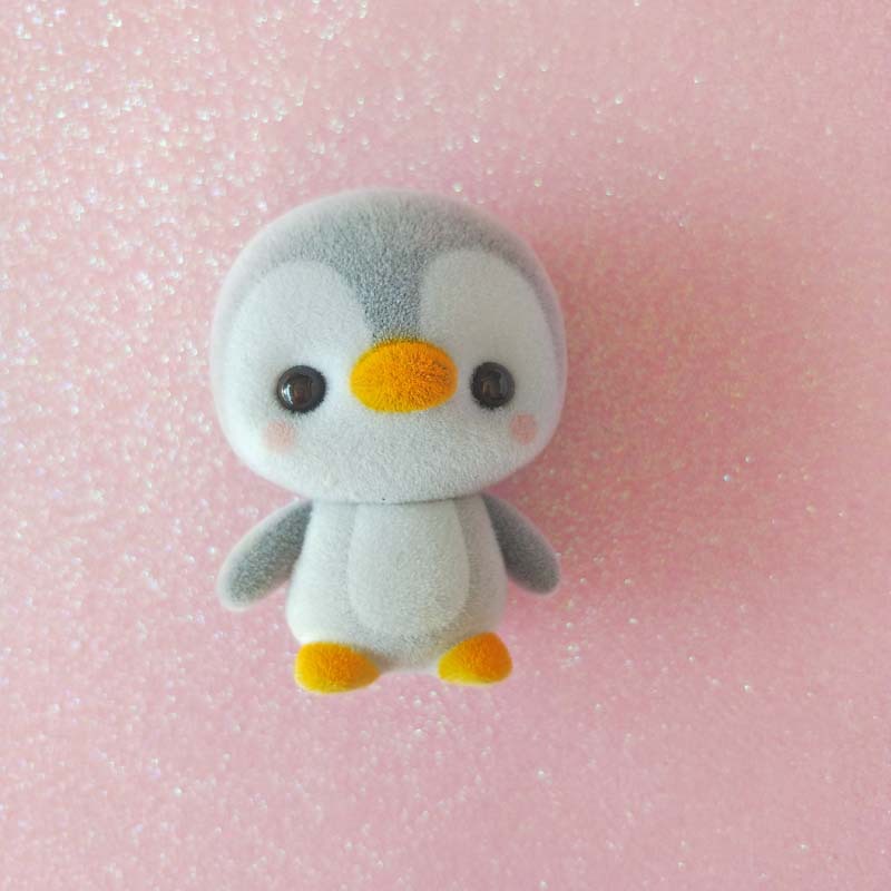 Japonés lindo pequeño animal flocado muñeca de juguete decoración japonés escritorio lindo regalo de la decoración de la joyería