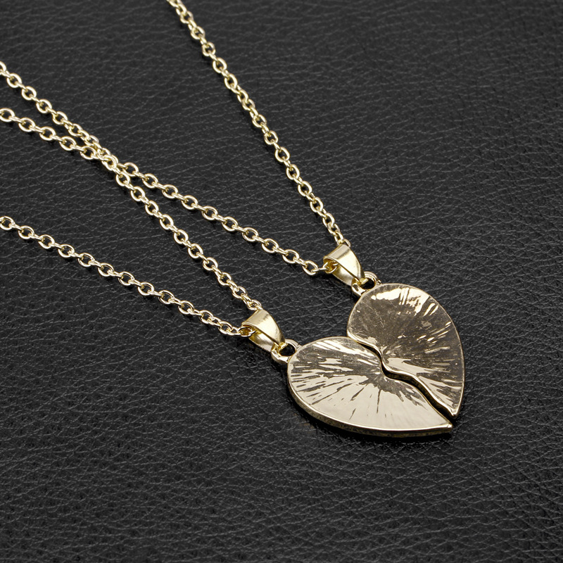 20g Weight Necklace Classification Wedding, Travel Occasion Alloy Material Letter Pattern Women'S Gender Plating Design Fashion Style Gold, Silver Color Fashion Letter Alloy Wholesale Pendant Necklaces 5