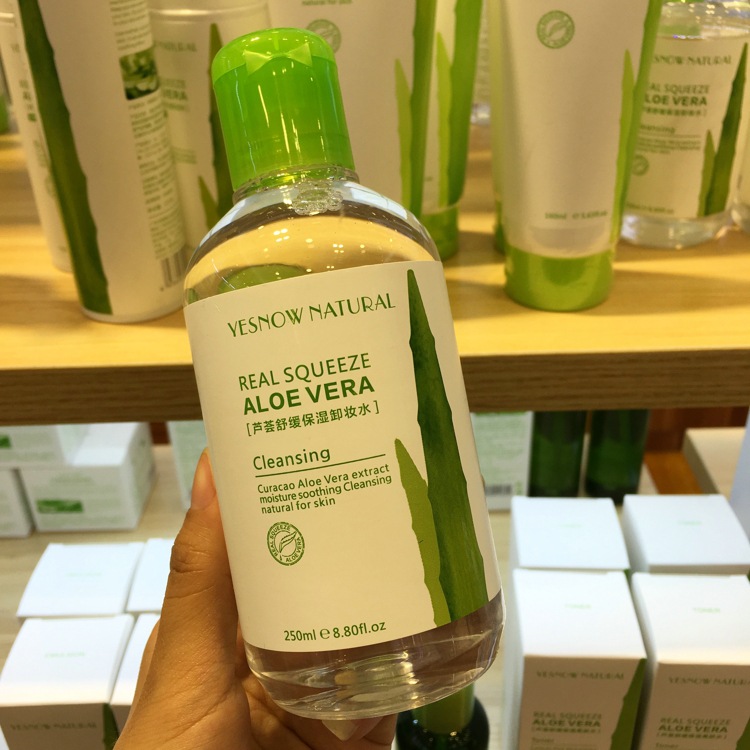 aloe Moderate Cleansing Water Triple Deep cleaning Replenish water Oil control Makeup Remover 250ml