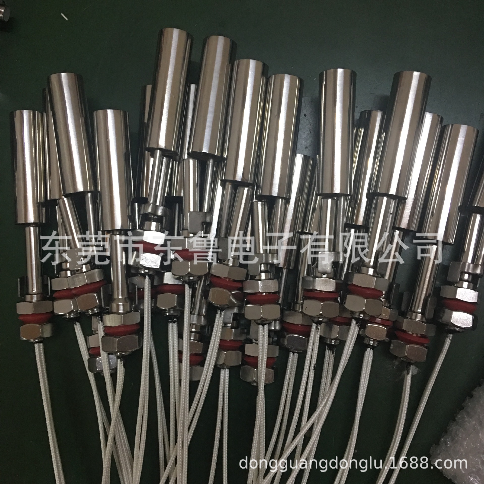 304 316L不锈钢M10*1细牙侧装鸭嘴式浮球液位开关 浮球开关