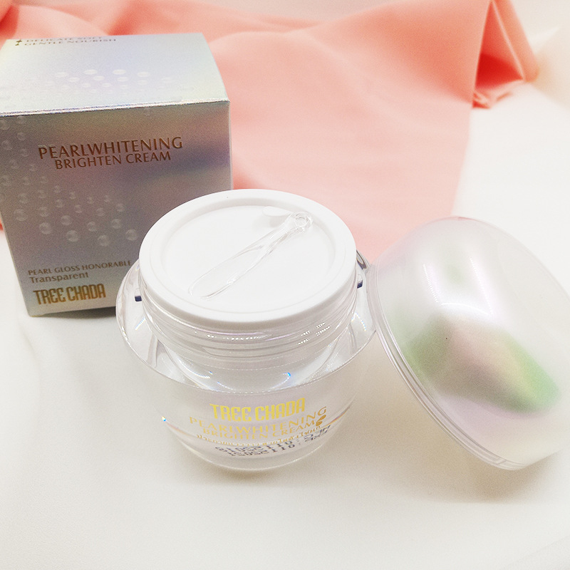 [There are Chinese standard]Thailand Treechada Pearl Brighten Moisture Beautify skin colour 50ml Concealer