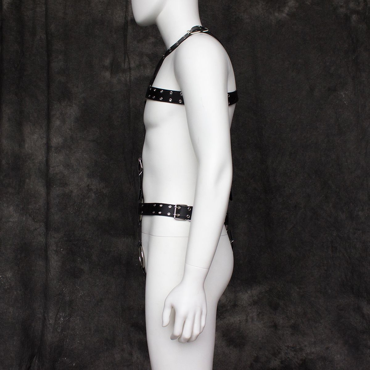 Sexy cuero vinculante doble aguja remache cinturón vinculante ropa de cuero de los hombres ropa de rendimiento correa de pecho ropa equipo de los hombres