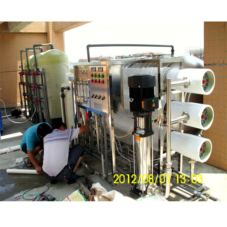 供应广州市花都区反渗透纯水设备6吨反渗透设备水处理系统