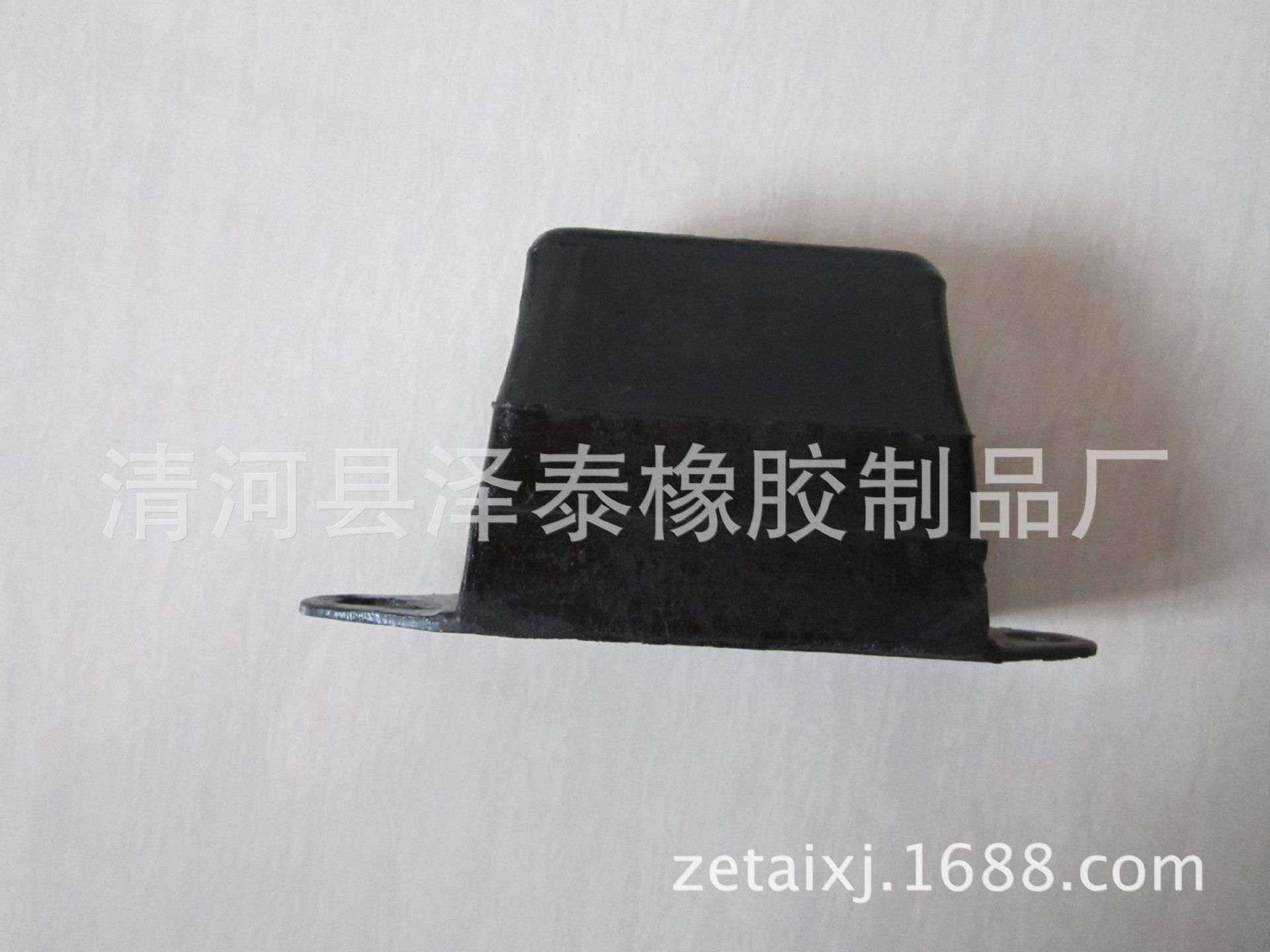 52002373b  52004297b