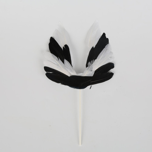 Creative birthday cake white feather wings angel big wings beautiful cake decoration multi-color big feathers