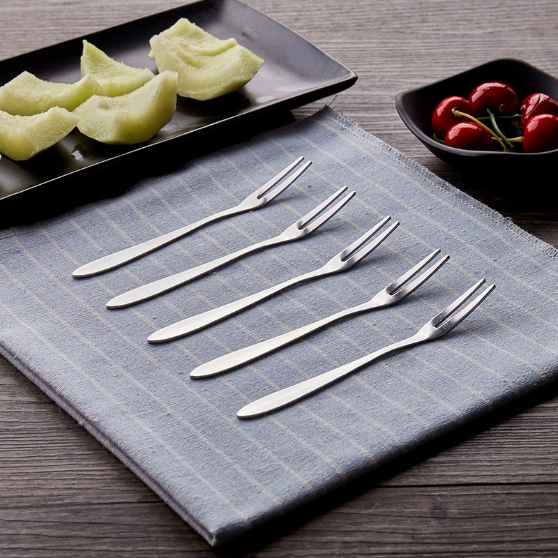 Вилка для фруктов из нержавеющей стали Корейский креативный фруктовый знак Вилка для салата с двумя зубьями Западная вилка для десертов Костюм посуды