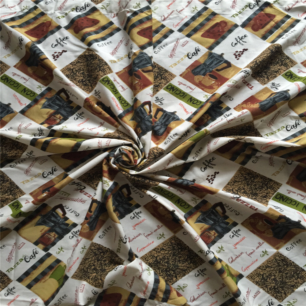 工厂直销 海宁许村供应梭织提花桌布面料 印花桌布 仿麻桌布面料