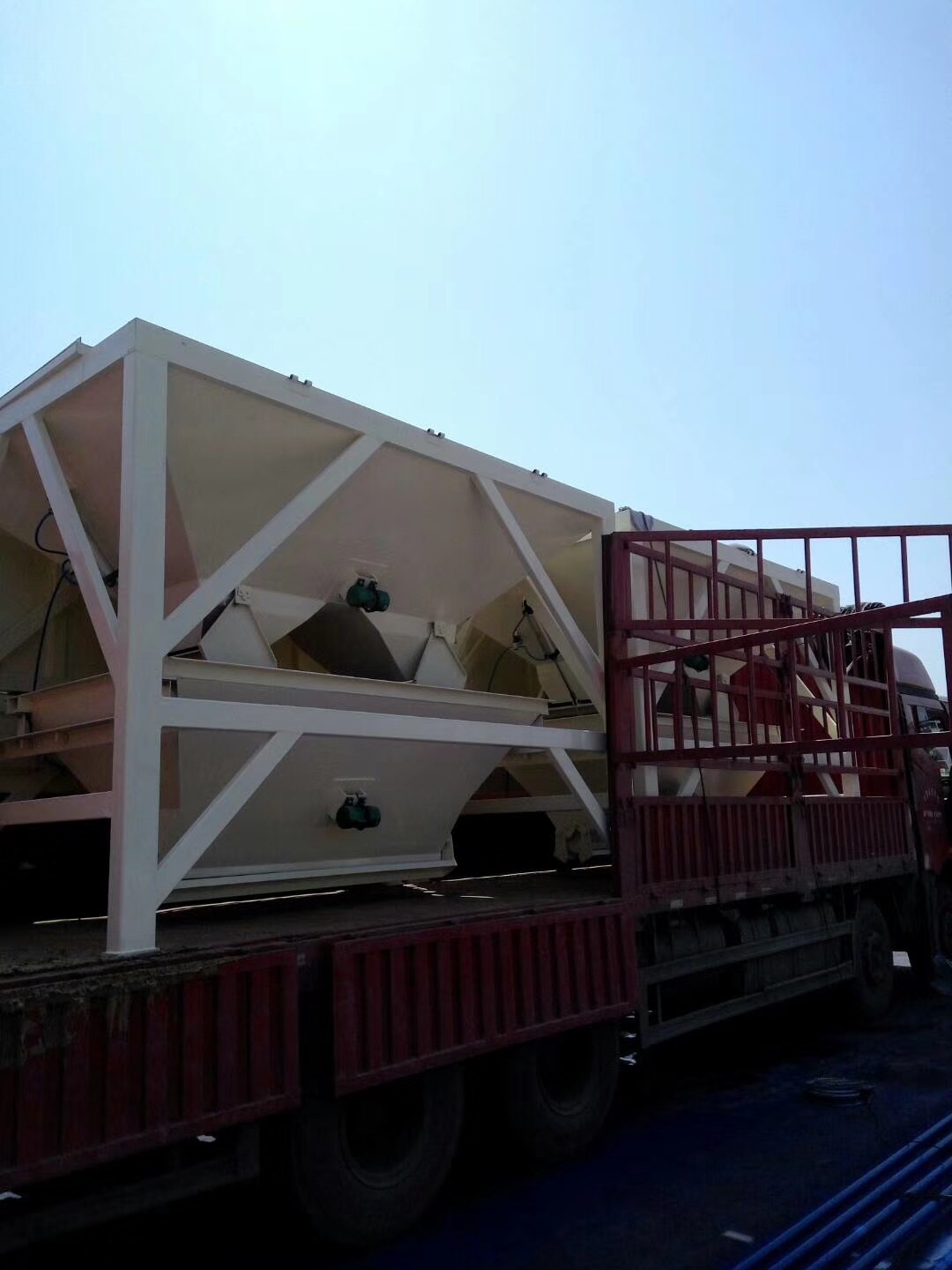 厂家直销混凝土机械设备  现货混凝土配料机