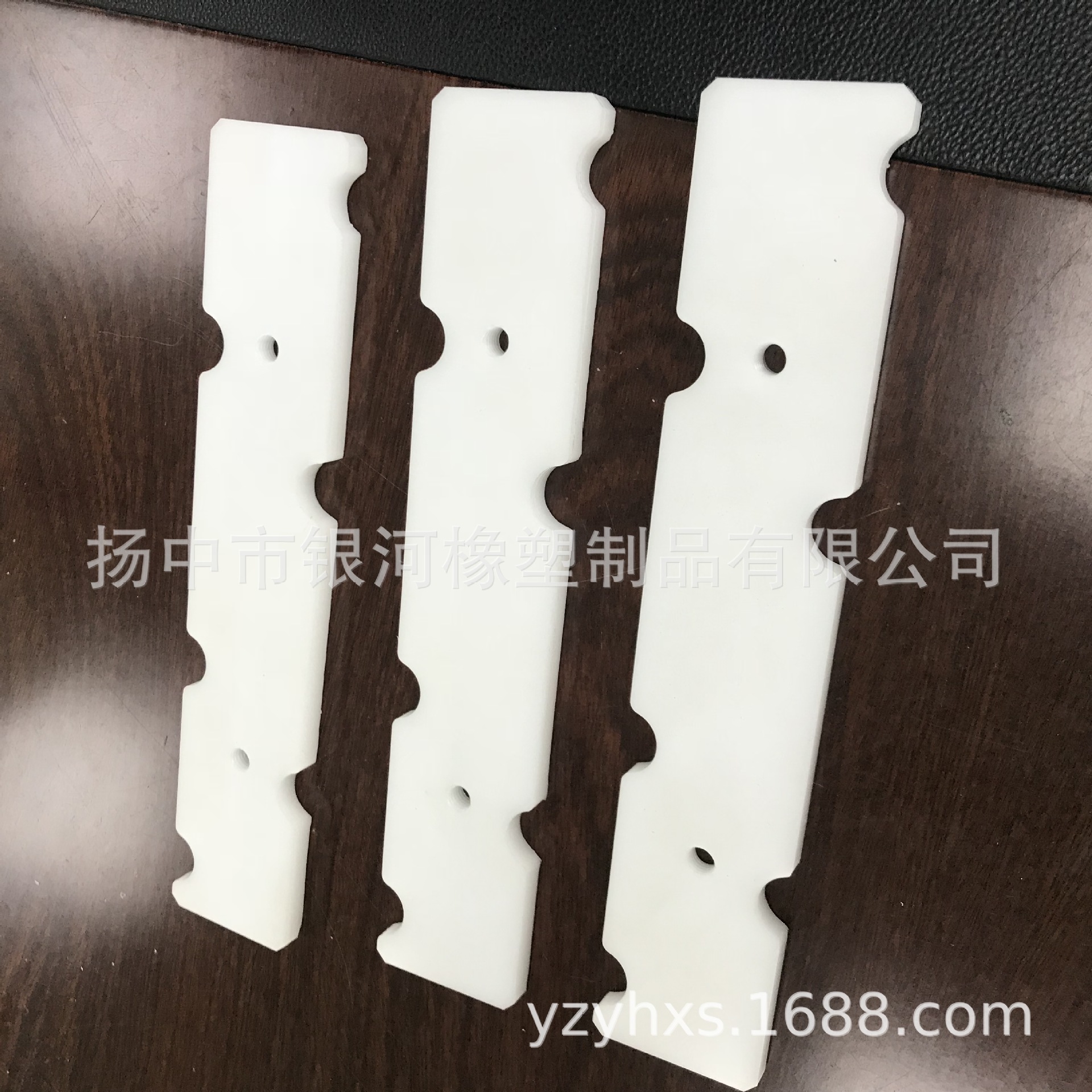 超高分子量聚乙烯板材加工件 UPE聚乙烯异形件滑块垫块耐磨块