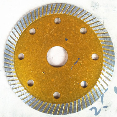 外观瑕疵质量保证外贸尾单玻化砖专用波纹金刚石锯片|ms