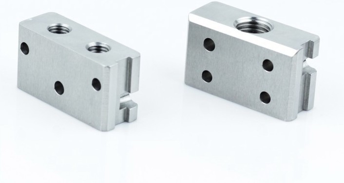 Q235 Q345B 碳钢CNC机加工零件