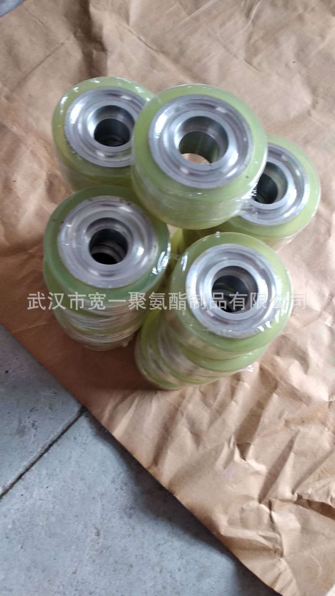 供应湖北聚氨酯滚轮包胶厂家