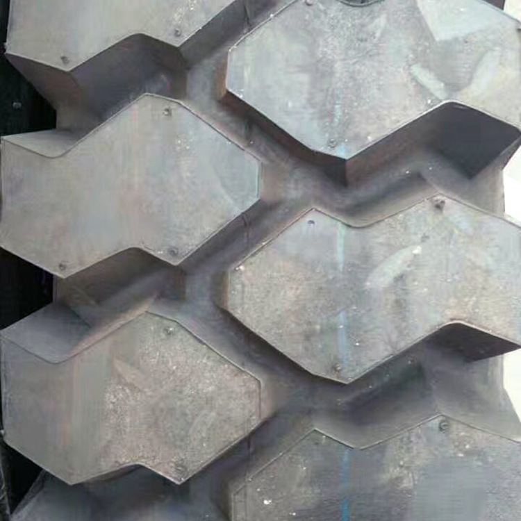 直销9.00-20大块花纹矿山工程胎 防滑耐磨900-20三包