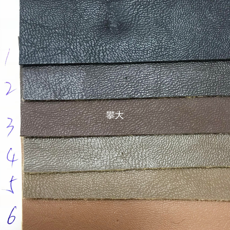 细纹PU革面料 1.0厚度拉毛底 人造革箱包皮料 仿棉绒低半PU羊纹