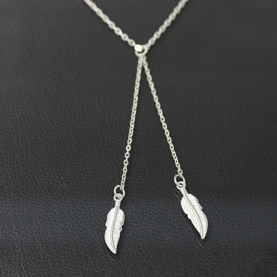 Simple Tree Leaf Pendant Necklace Green Gold Silver Feather Women’s  Necklace Clavicle Chain display picture 3