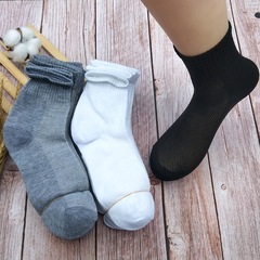 Summer mesh absorbent breathable solid color sports socks polyester cotton socks for men from street stalls for foot bathing factory wholesale