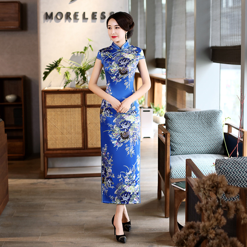 Fashion New Banquet Long Mother Cheongsam Performance Clothes Spot Daily Improved Show Cheongsam Dress