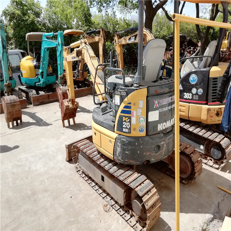 二手进口微型小挖机小松PC20-8挖机市场斗方0.2的小挖机全国包送