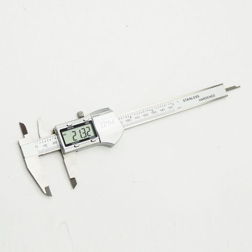 Waterproof, high-precision and durable stainless steel 150mm digital caliper