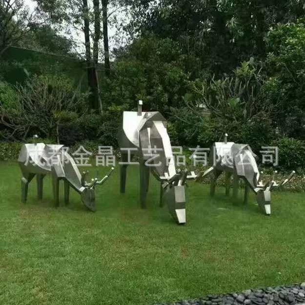 不锈钢鹿1
