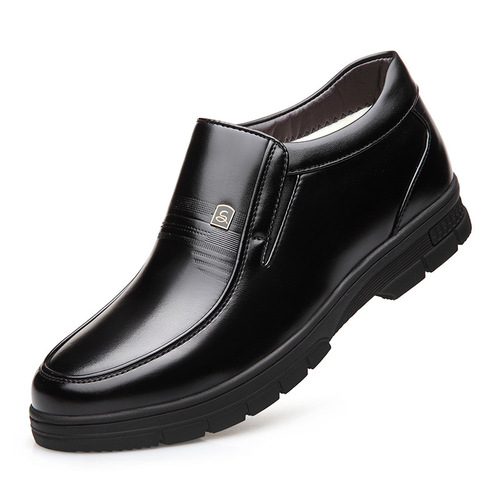 Winter men's dad cotton shoes, middle-aged and elderly men's plus velvet warm casual leather shoes, non-slip slip-ons, thick plush velvet men's shoes