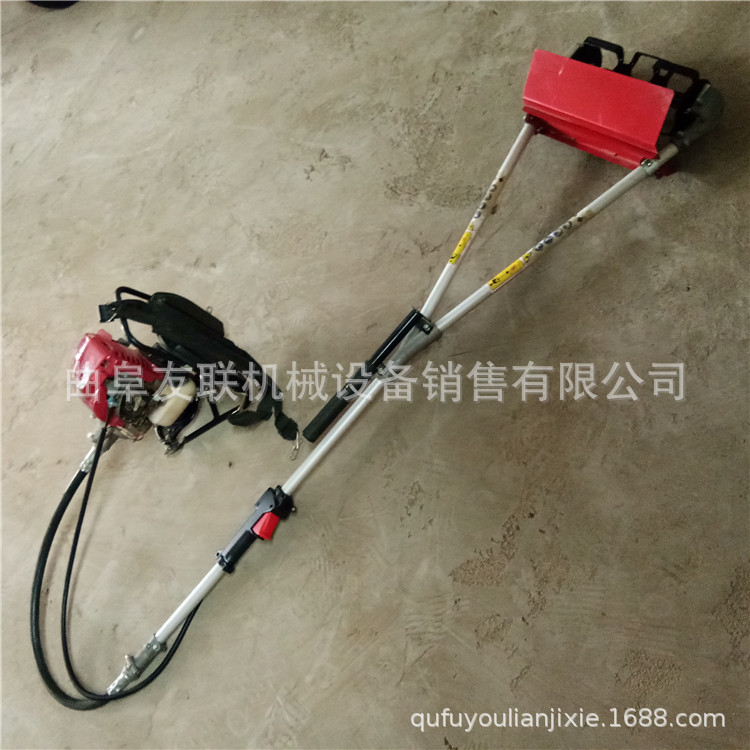 田间杂草汽油除草机 四冲背负式割草锄地机 菜地背负式松土机65