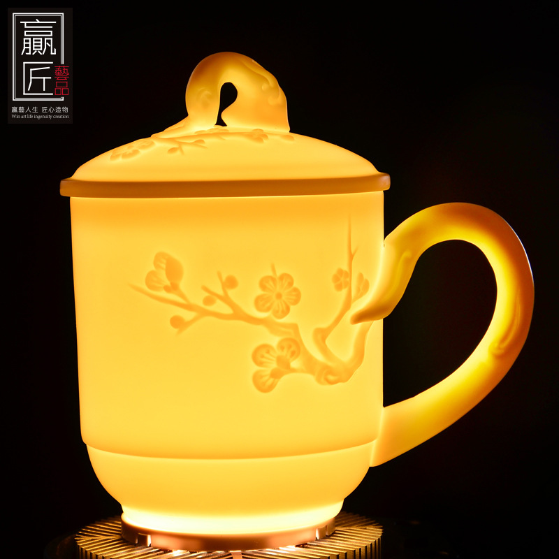 Winjiang Dehua famoso maestro hecho a mano de cerámica Oficina taza Jade porcelana Plain Plum Blossom agua personal regalo apoyo