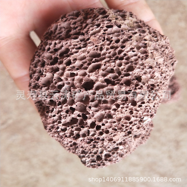 大量供应火山岩 火山石 烧烤用火山石 黑色红色火山石