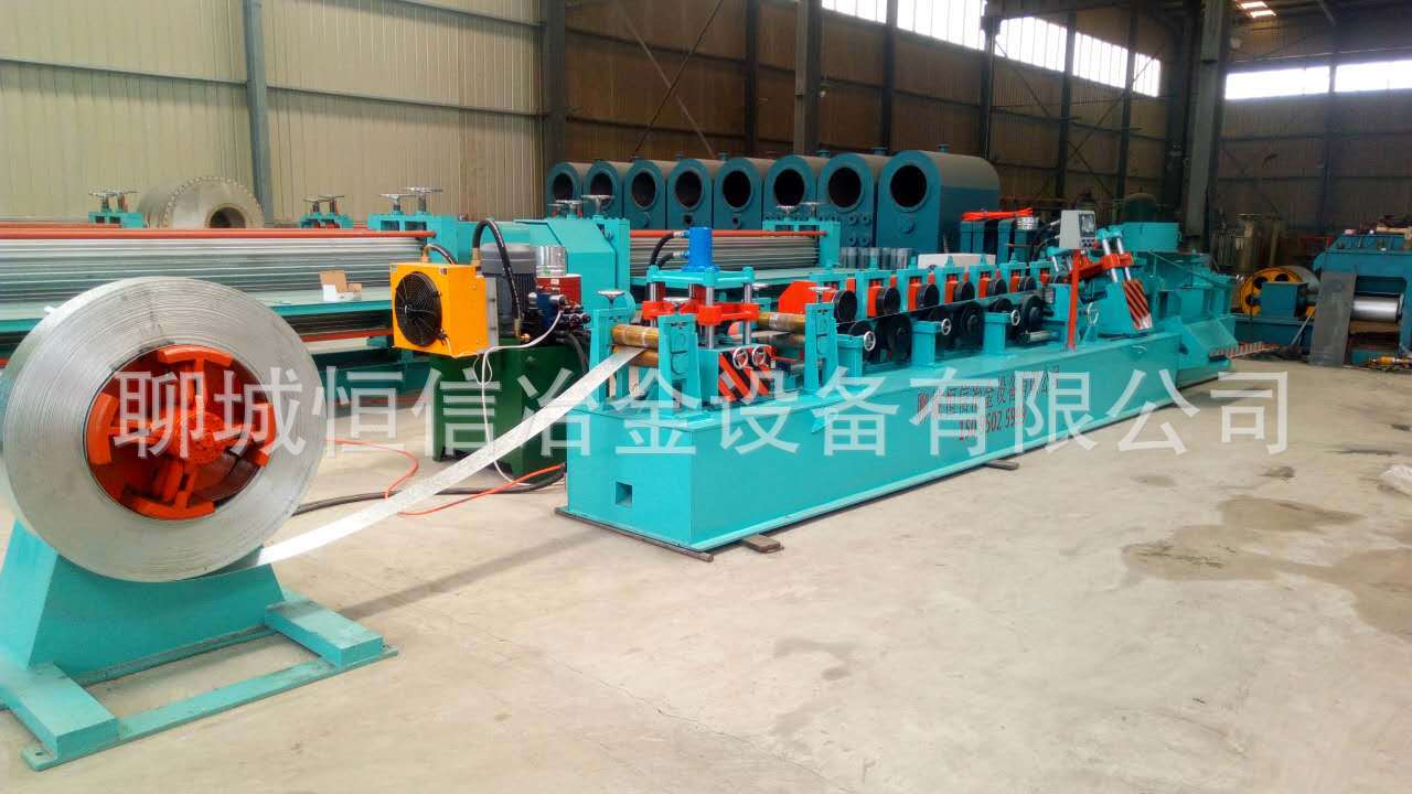 钢卷内外护角机护圈机