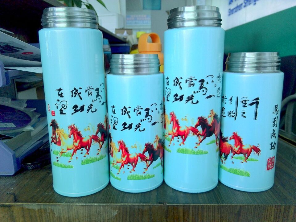 玻璃瓶UV打印机?酒瓶彩印机?不锈钢水杯打印机