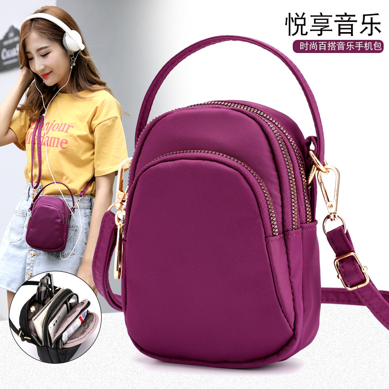 Factory wholesale fashion Music phones light Versatile One shoulder Messenger Mini Small bag leisure time travel Female bag