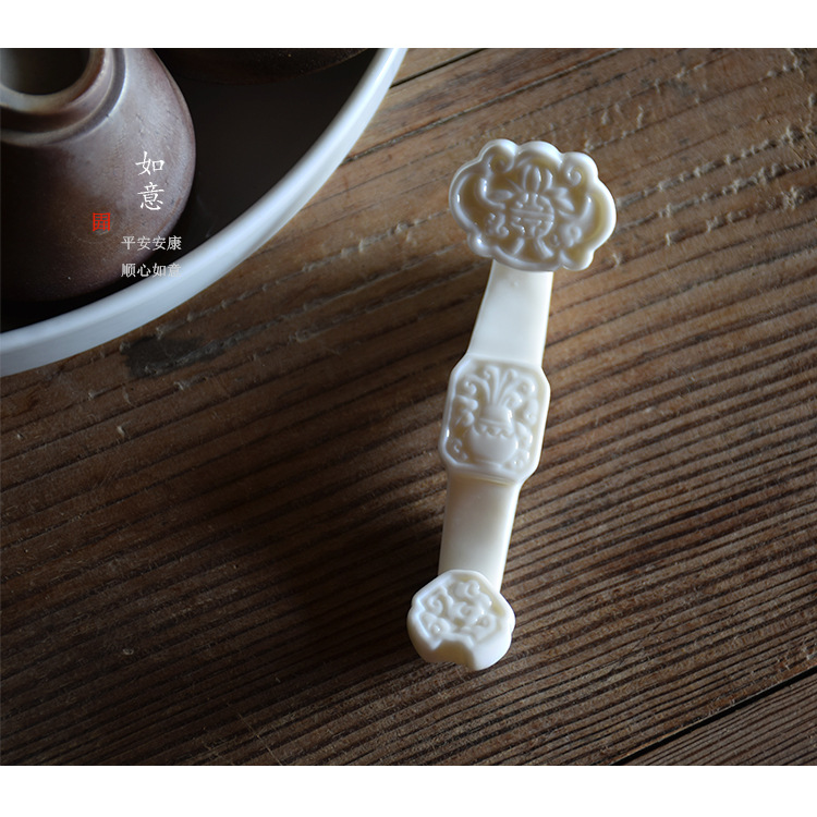 originality Retro Mini Ruyi Tea darling Tea ceremony Penholder Boutique Play Porcelain Bless Safety Home Furnishing Tea Decoration