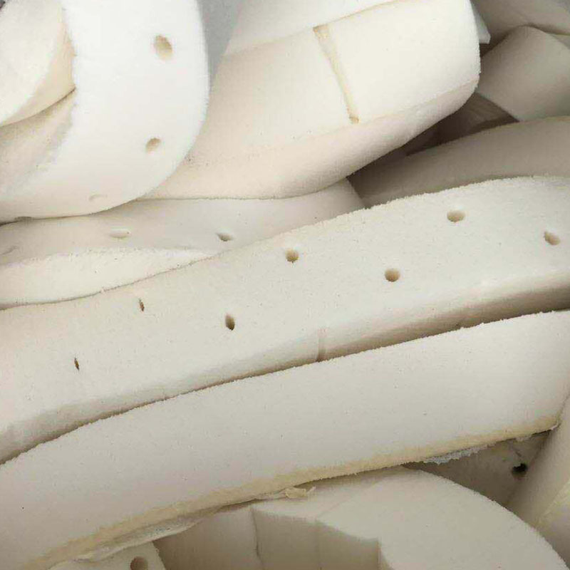 乳胶颗粒枕头抱枕玩具填充料乳胶边角料柱状冲孔高回弹天然乳胶