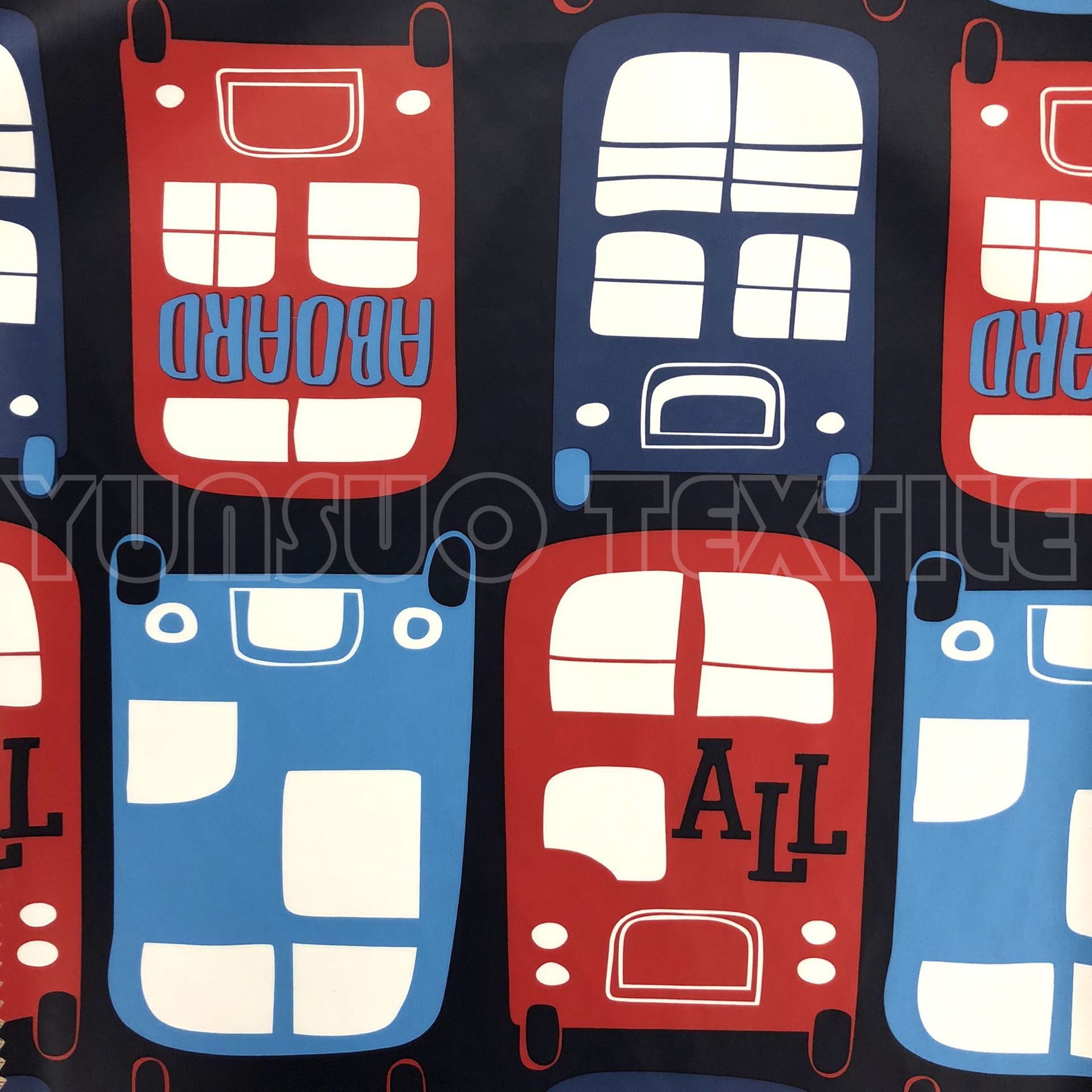 PU皮雾面 汽车图案印花 可高频 水压 雨衣款面料