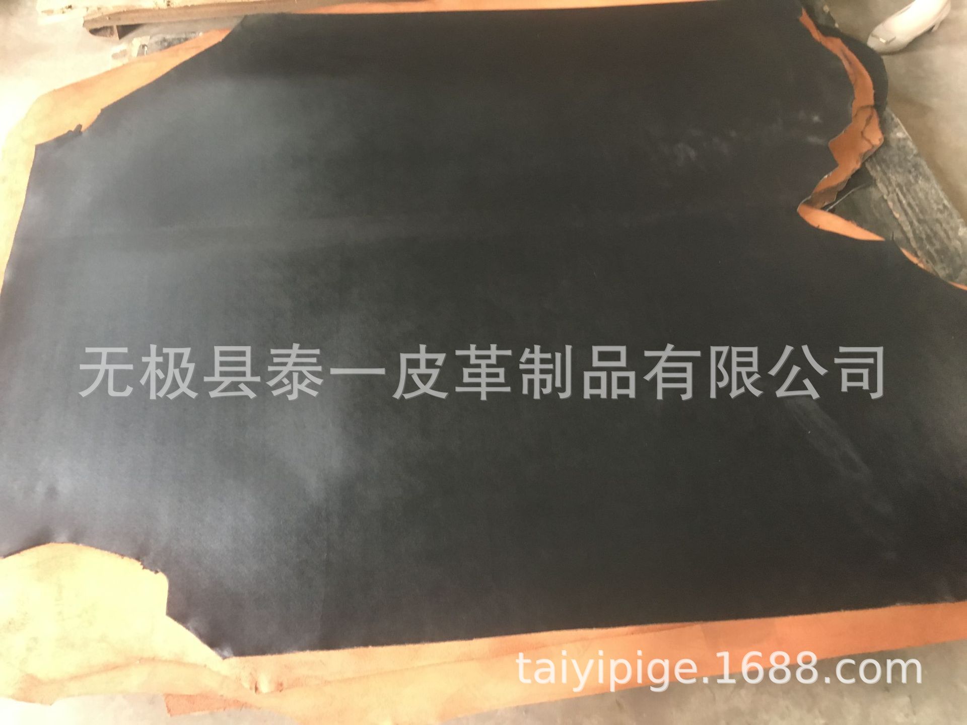 厚牛皮马鞍革、腰带革，可直接裁剪，牛细纹、水牛纹均可来样做