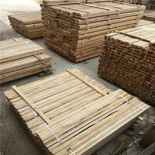 厂家沙发木条定制松木条固定木龙骨 打包包装物流实木条方木板条