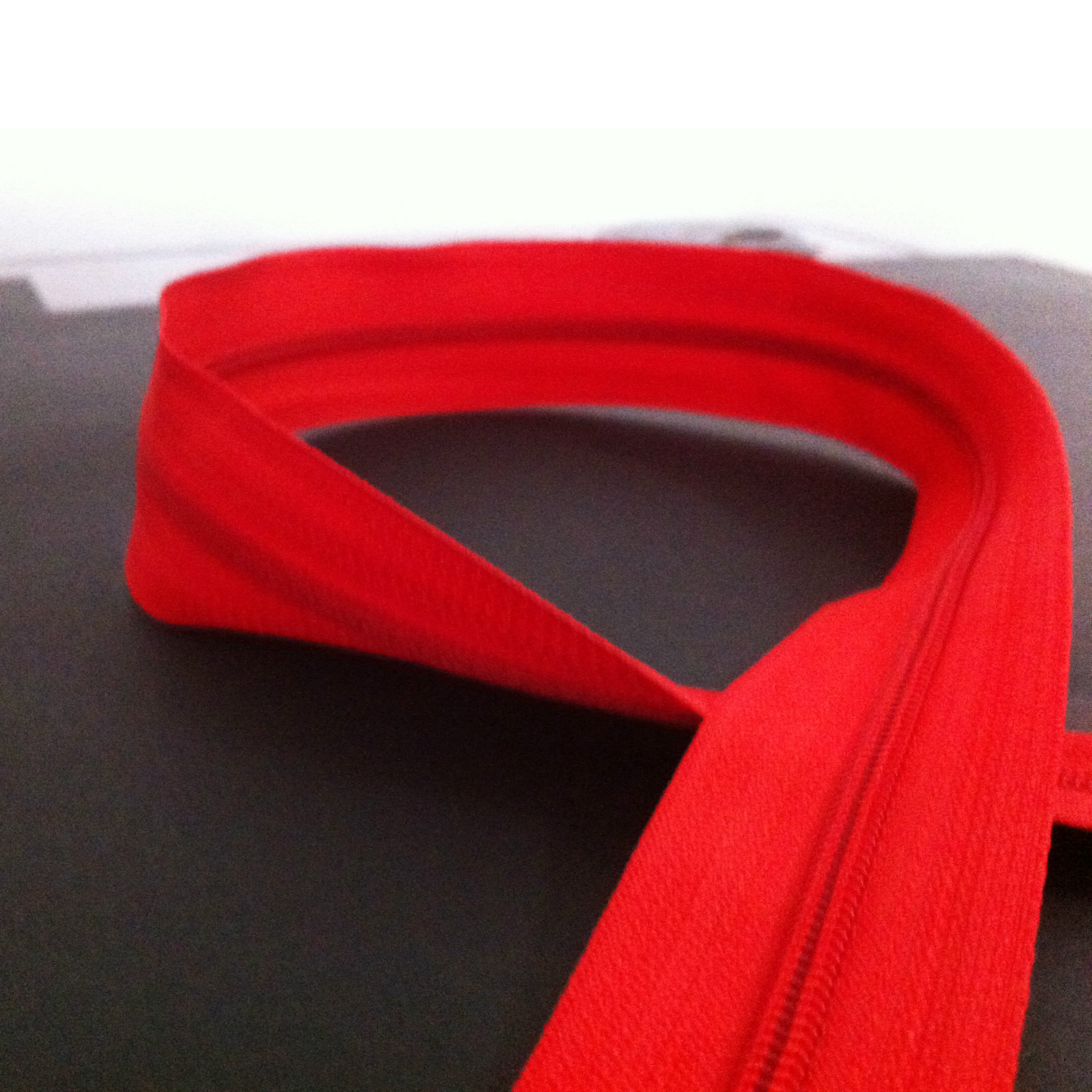 供應 家紡大紅色被套抱枕拉鎖 3#尼龍服裝碼裝拉鏈 3號 1688批發