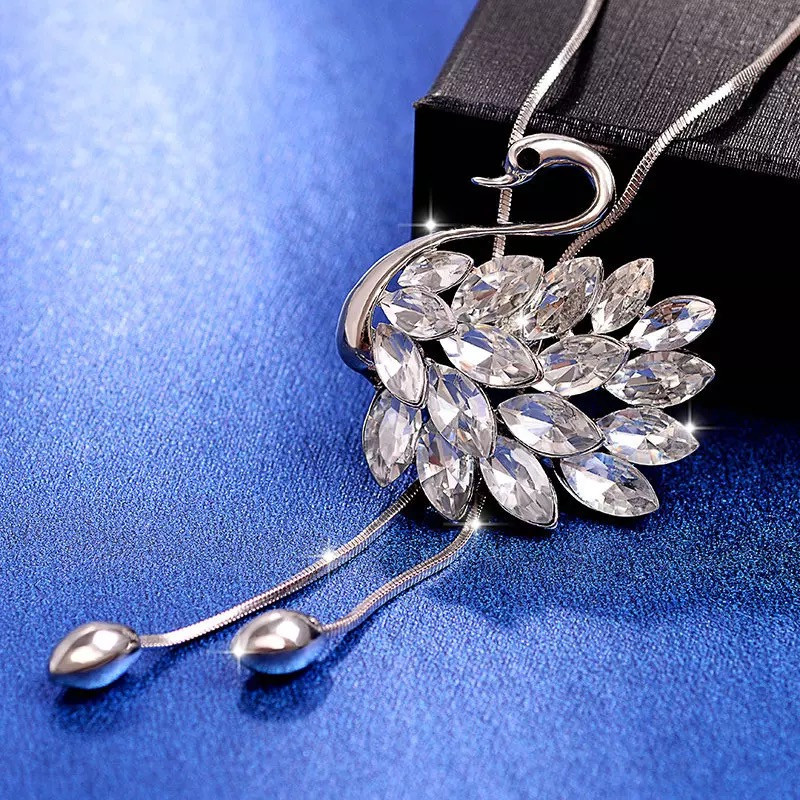 Swan Necklace