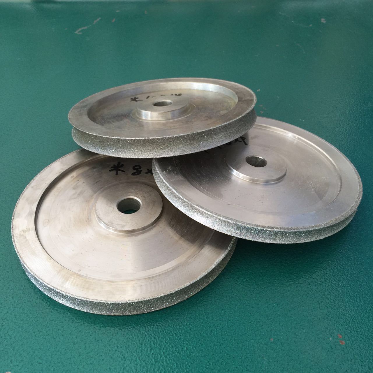 惠州市名瑞宝石机械加工设备玉石米珠定型轮