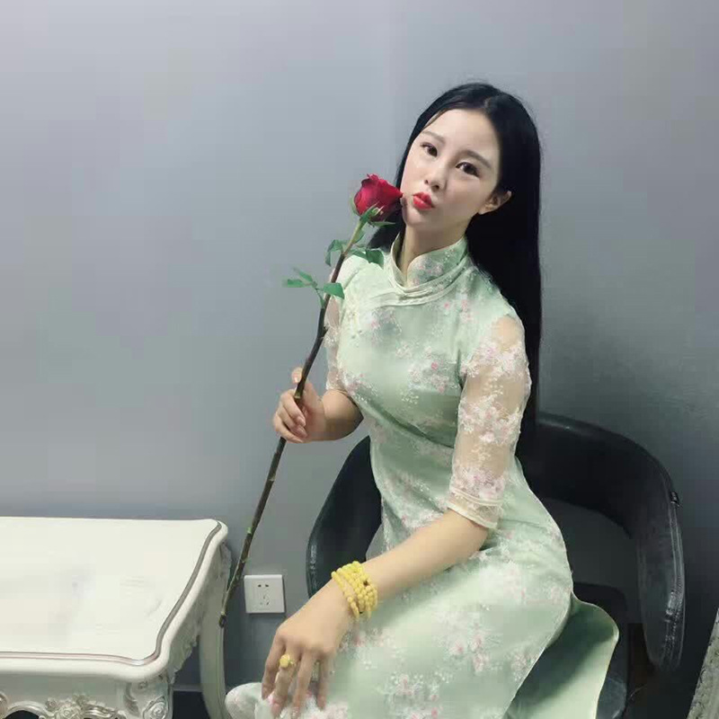 年轻长款旗袍日常改良2018秋季新品宴会走秀绣花蕾丝旗袍厂家直销|ms