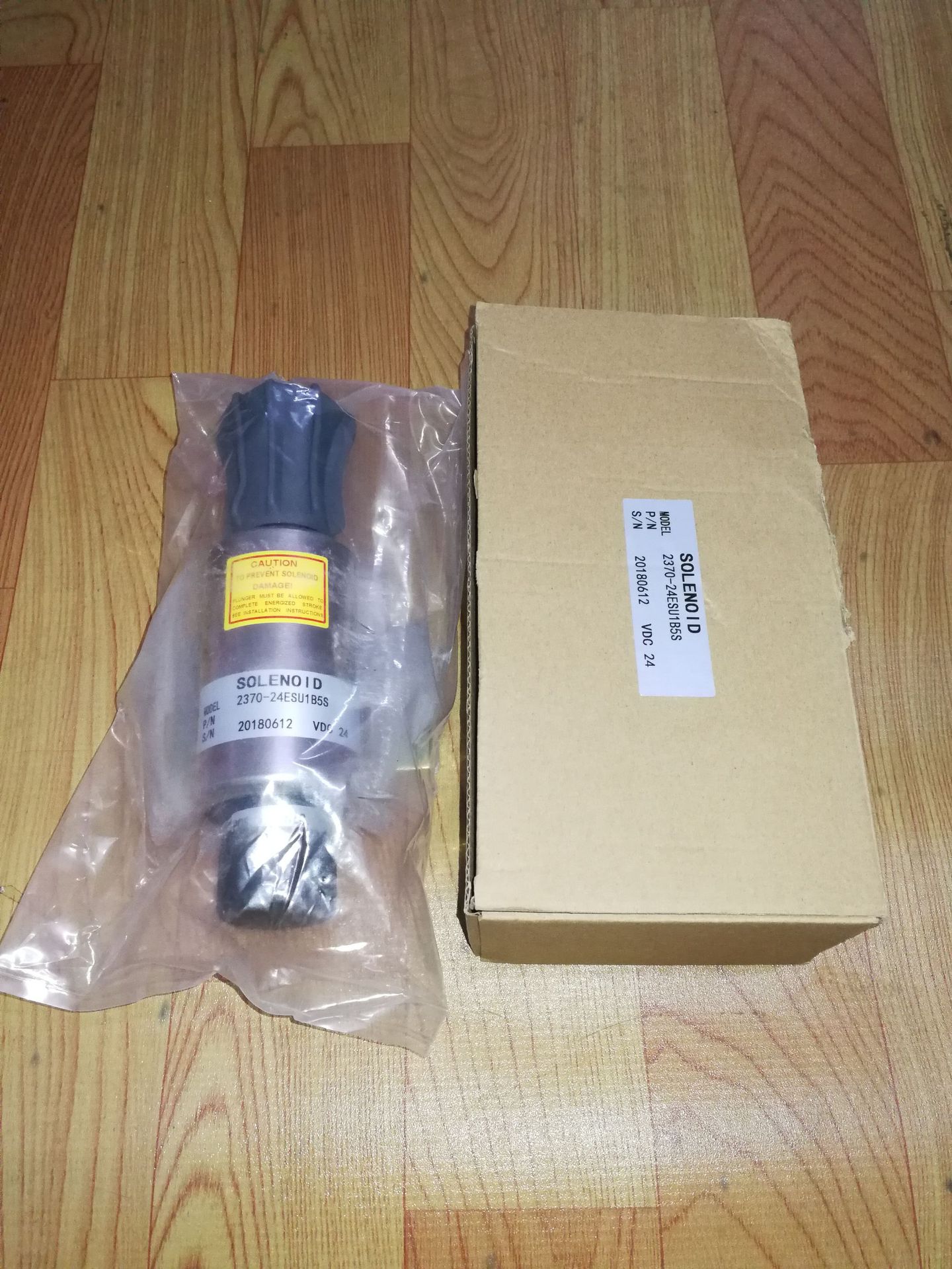 供应三菱S12R发动机熄火开关04400-08901，04400-08800