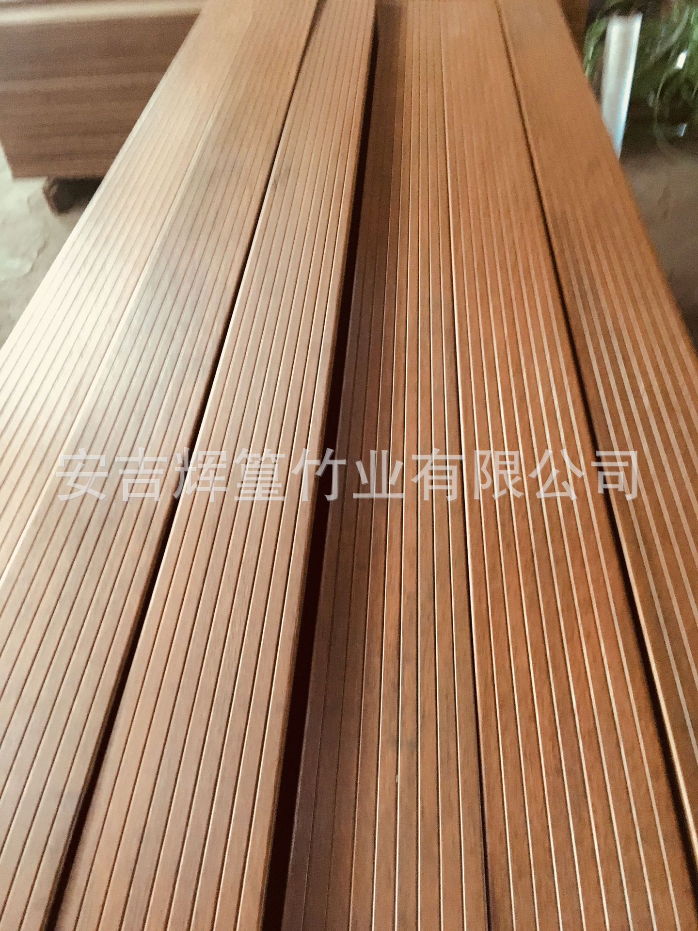 厂家直供竹木地板户外高耐重竹木地板深碳室外竹地板坐凳庭院亭子-阿里巴巴