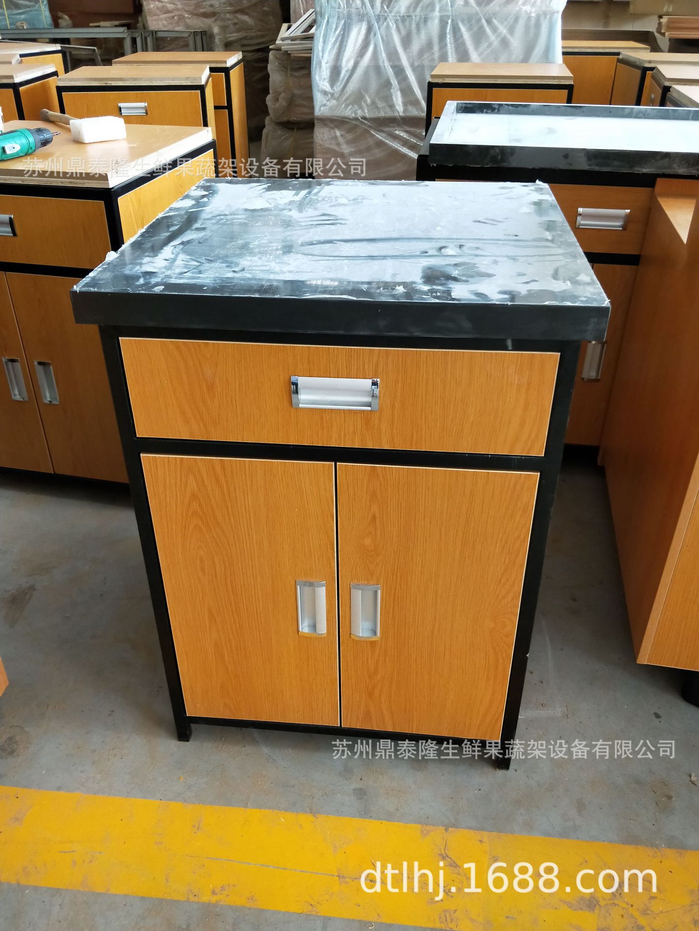 厂家直销超市设备精品称台超市用木质打称台