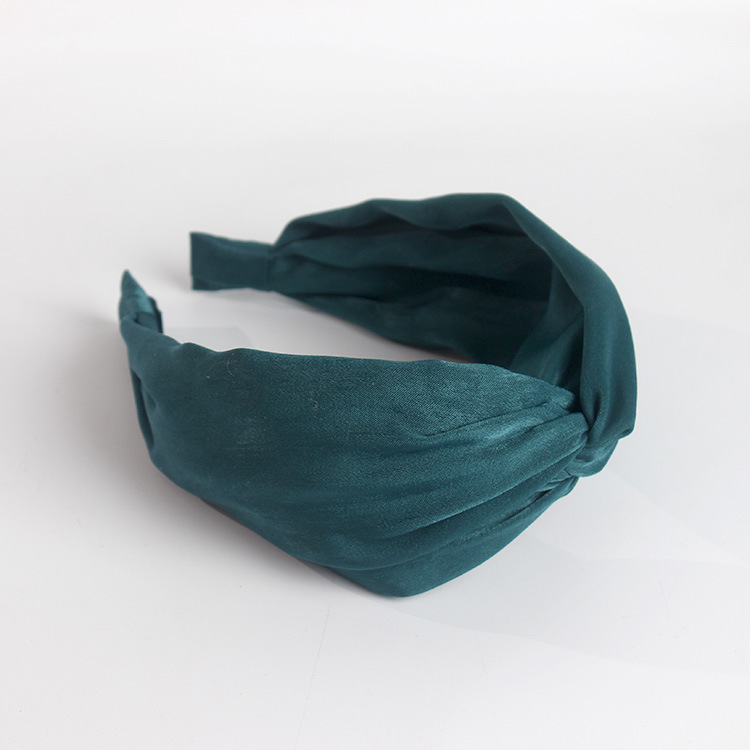 Frau Mode Einfacher Stil Einfarbig Tuch Kopfbedeckung Nationale Flut Haarband display picture 2